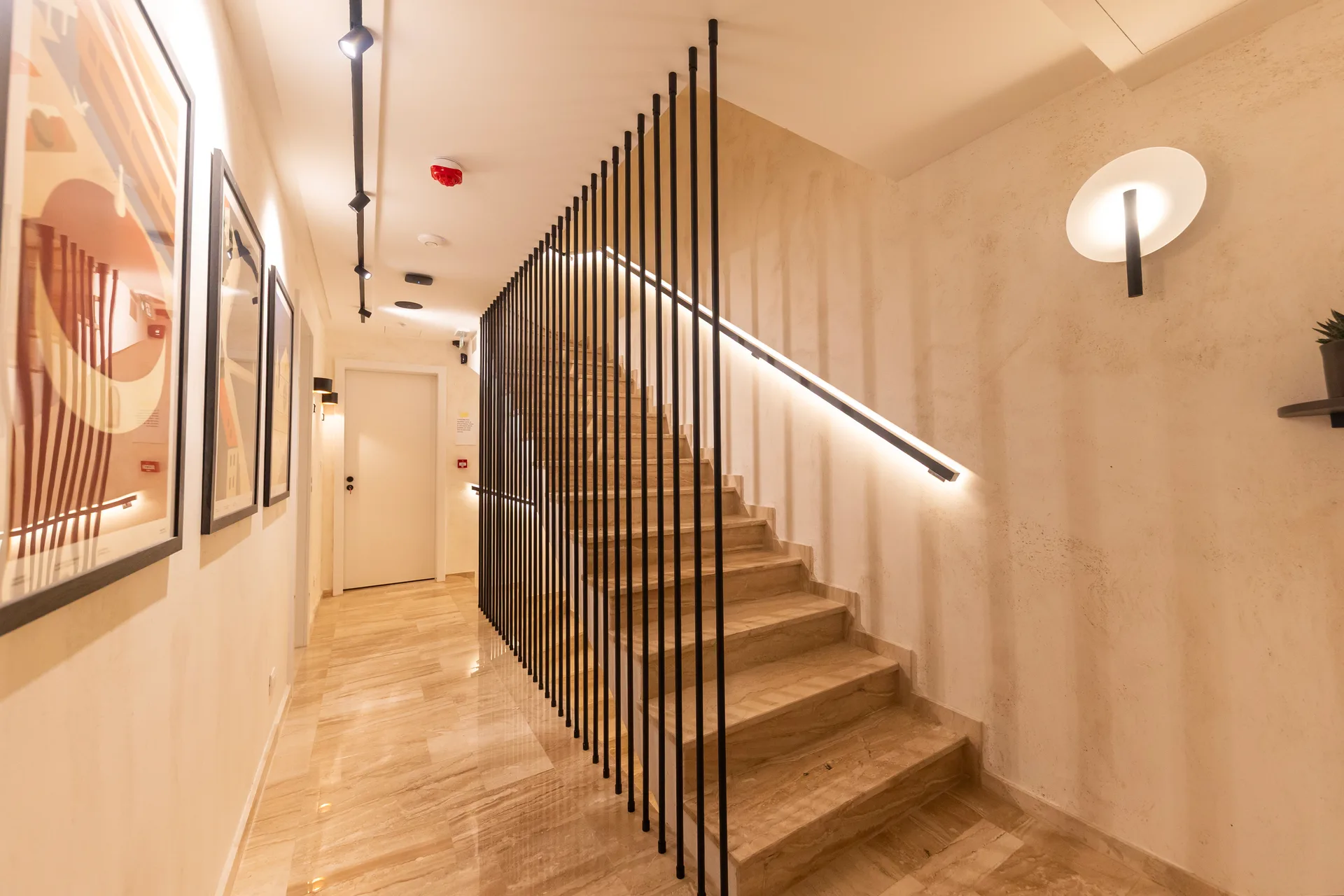 Gallery 15